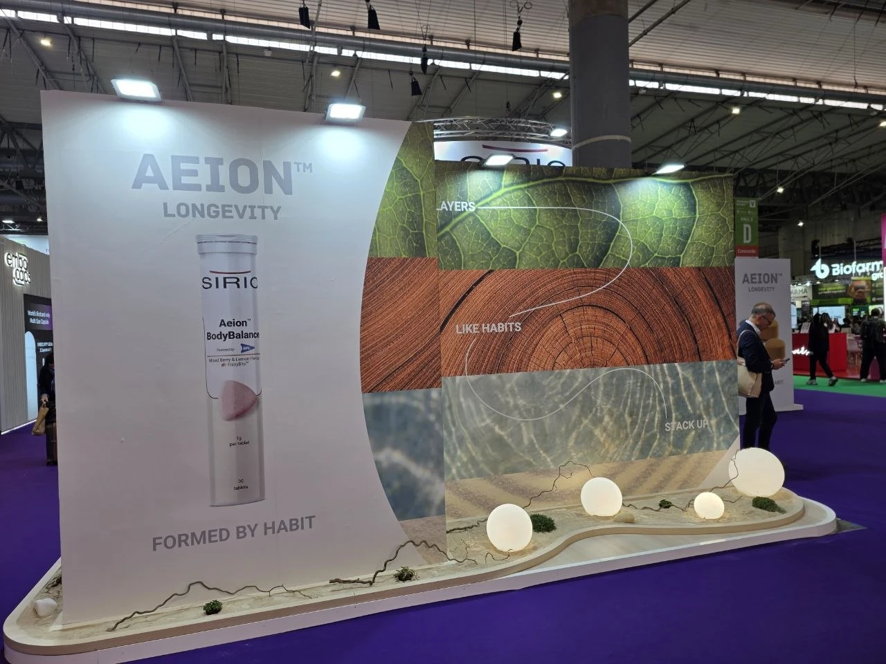 Експозиція Aeion Longevity на міжнародній виставці Vitafoods Europe 2026 у Барселоні.
